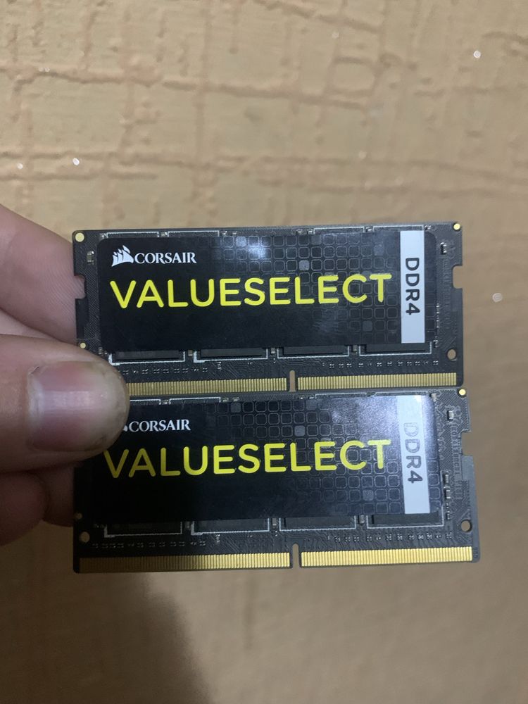 Оперативня пам’ять для ноутбука DDR4 Corsair 32 ГБ (2х16 ГБ)