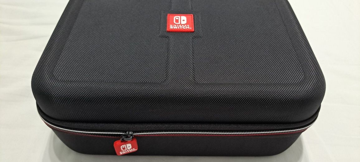 Nintendo Switch Etui Kufer Walizka Oryginał Zwykły i OLED
