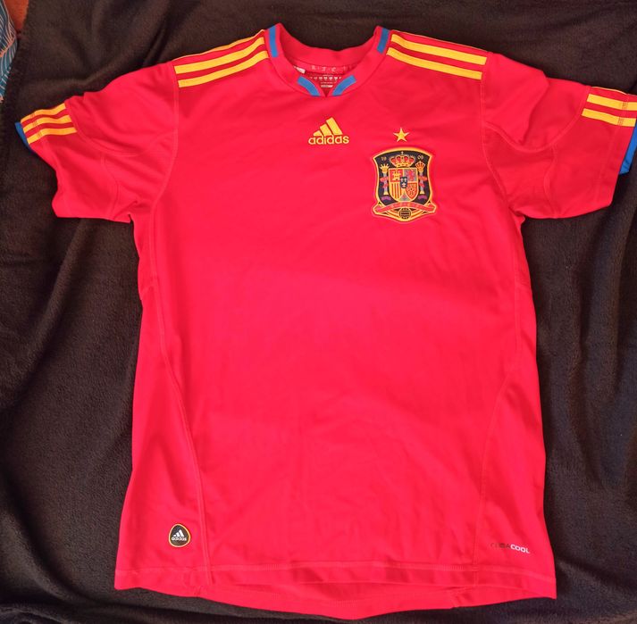 Czerwona koszulka sportowa climacool adidas