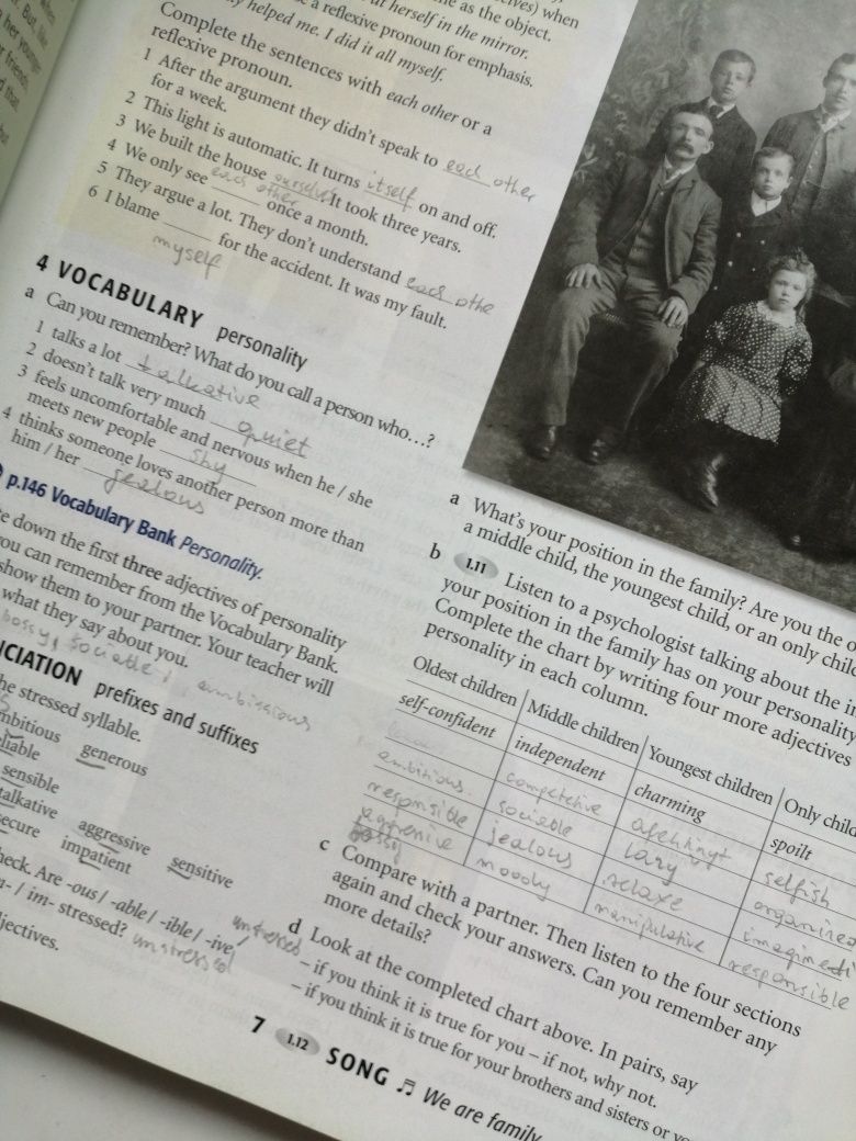 New English File Intermediate student's book, workbook, cd