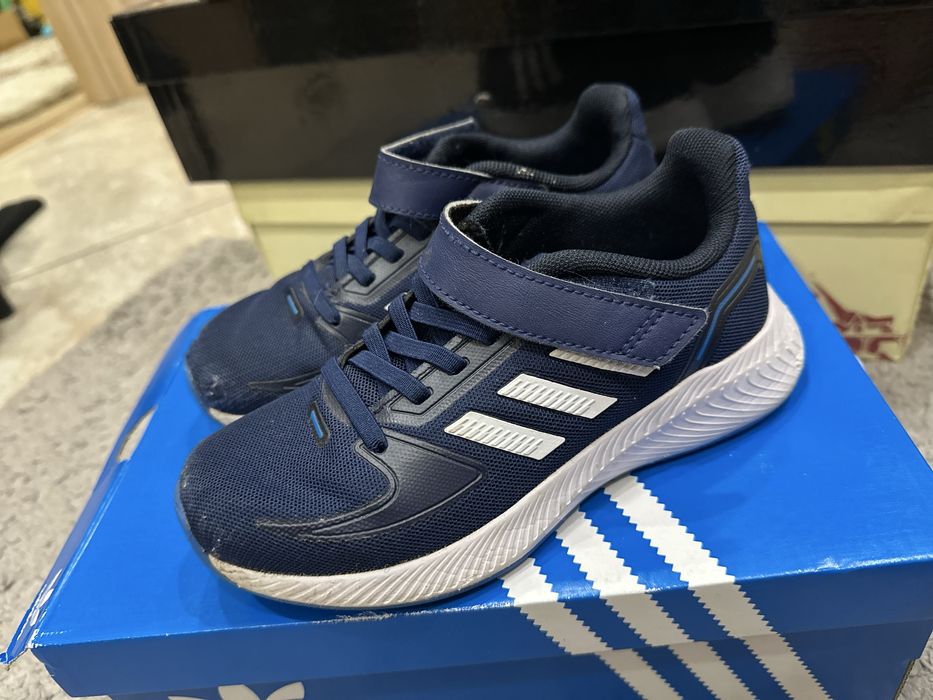 Adidas мокасини б/у 30