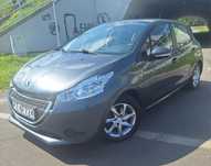 Peugeot 208 1.2 Automat 2013r Zadbany Top Stan Niski przebieg