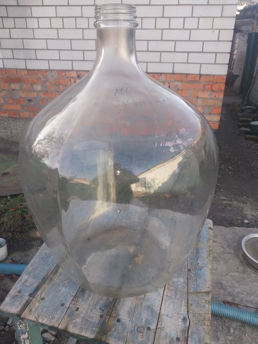 Бутыль для вина  50л.