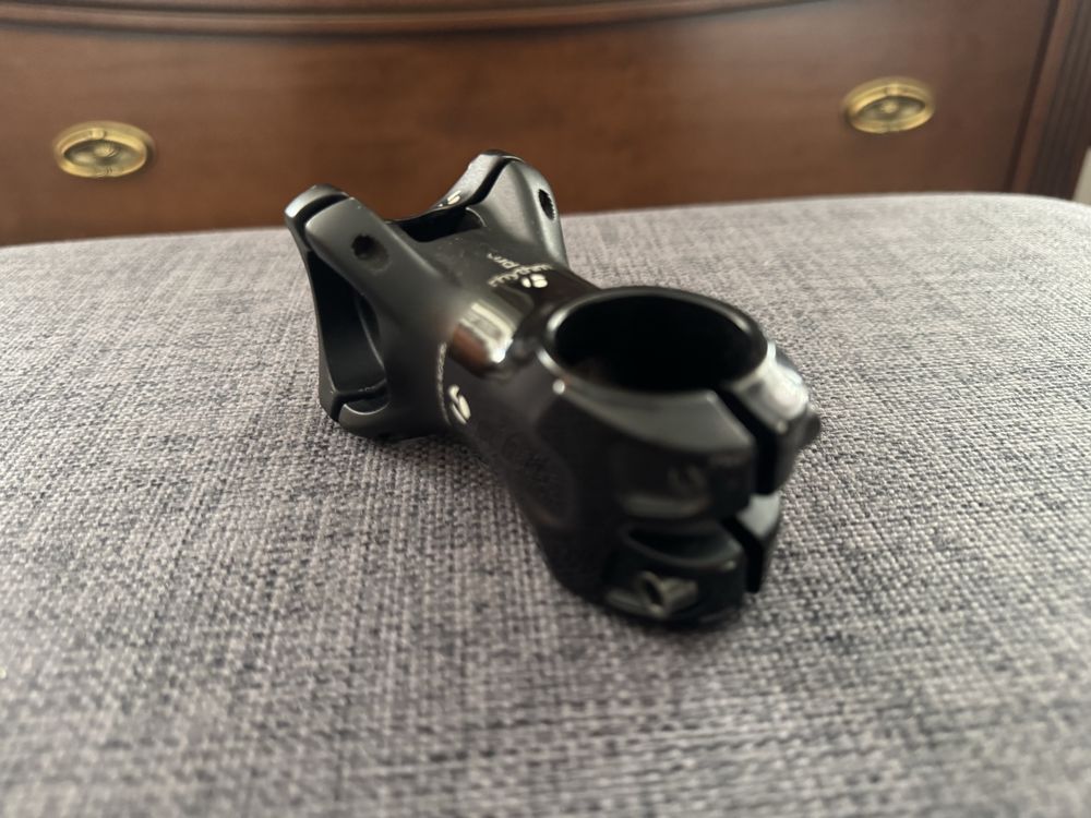 BONTRAGER RHYTHM PRO mostek 31.8 60mm TREK alu