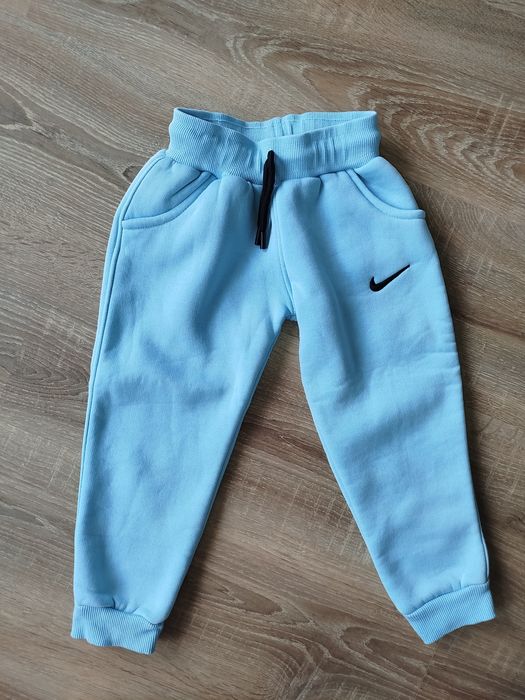Spodnie dresowe Nike dla dziewczynki
