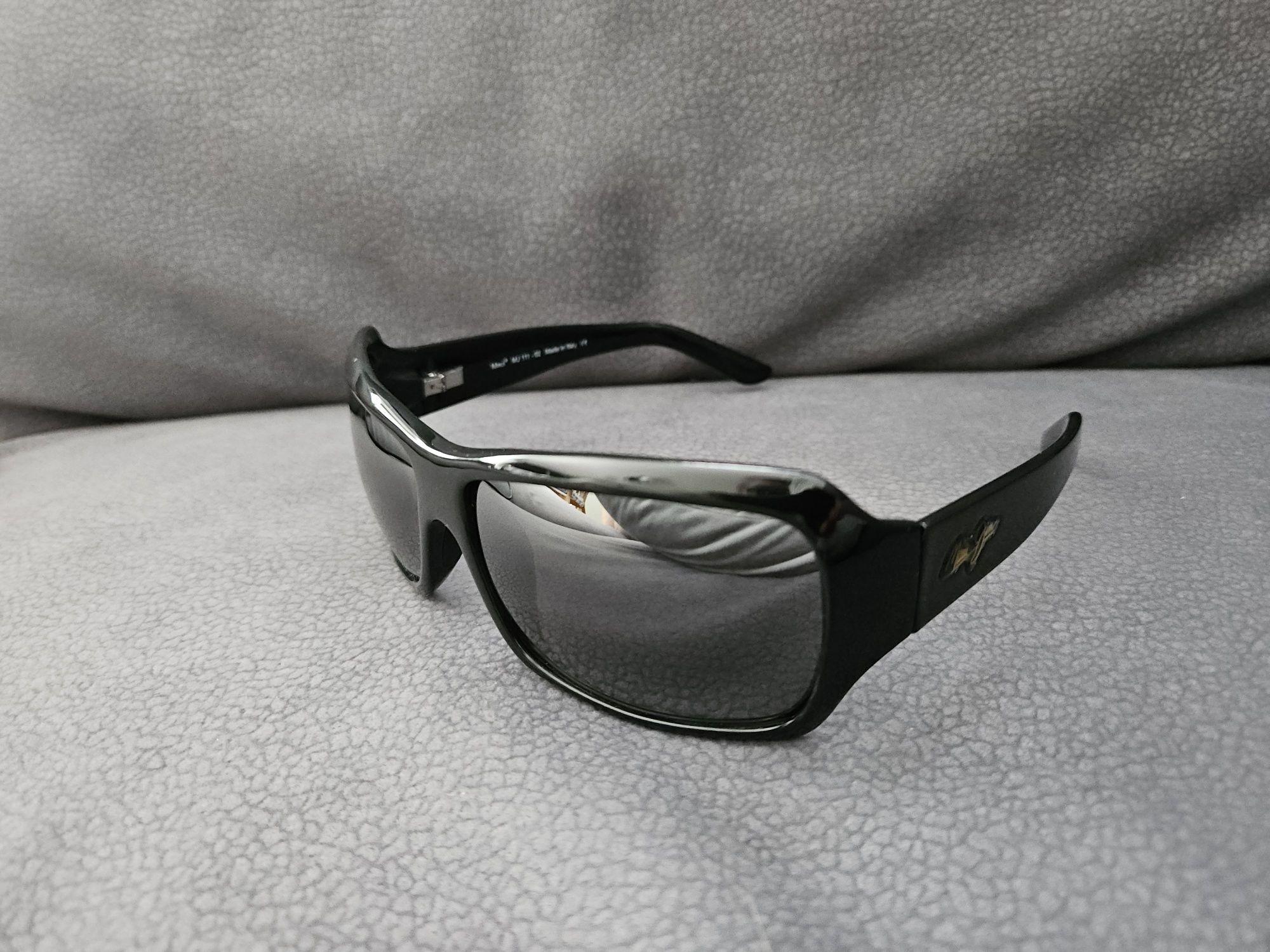 Okulary przeciwsłoneczne Maui Jim Mj 111-02