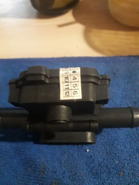 Датчик тиску газа