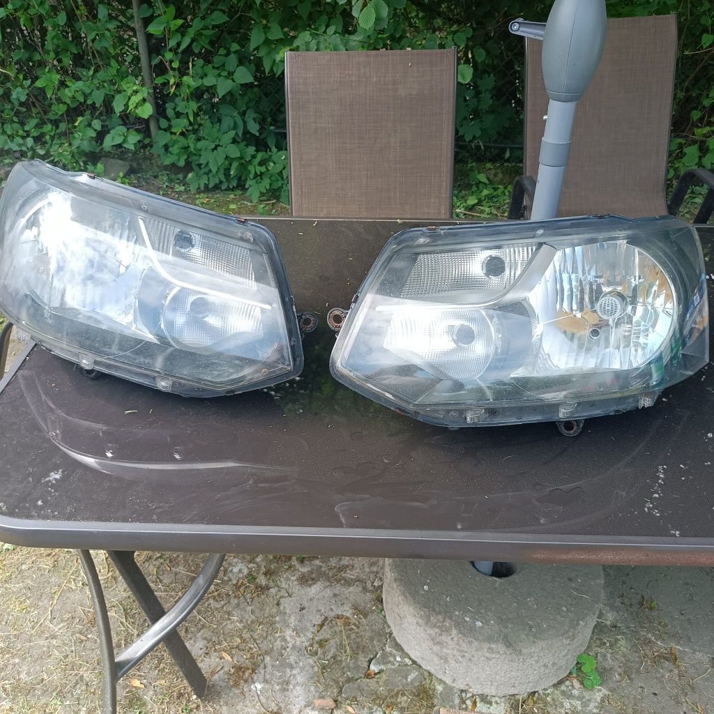 lampy przód VW T5 lift 2szt
