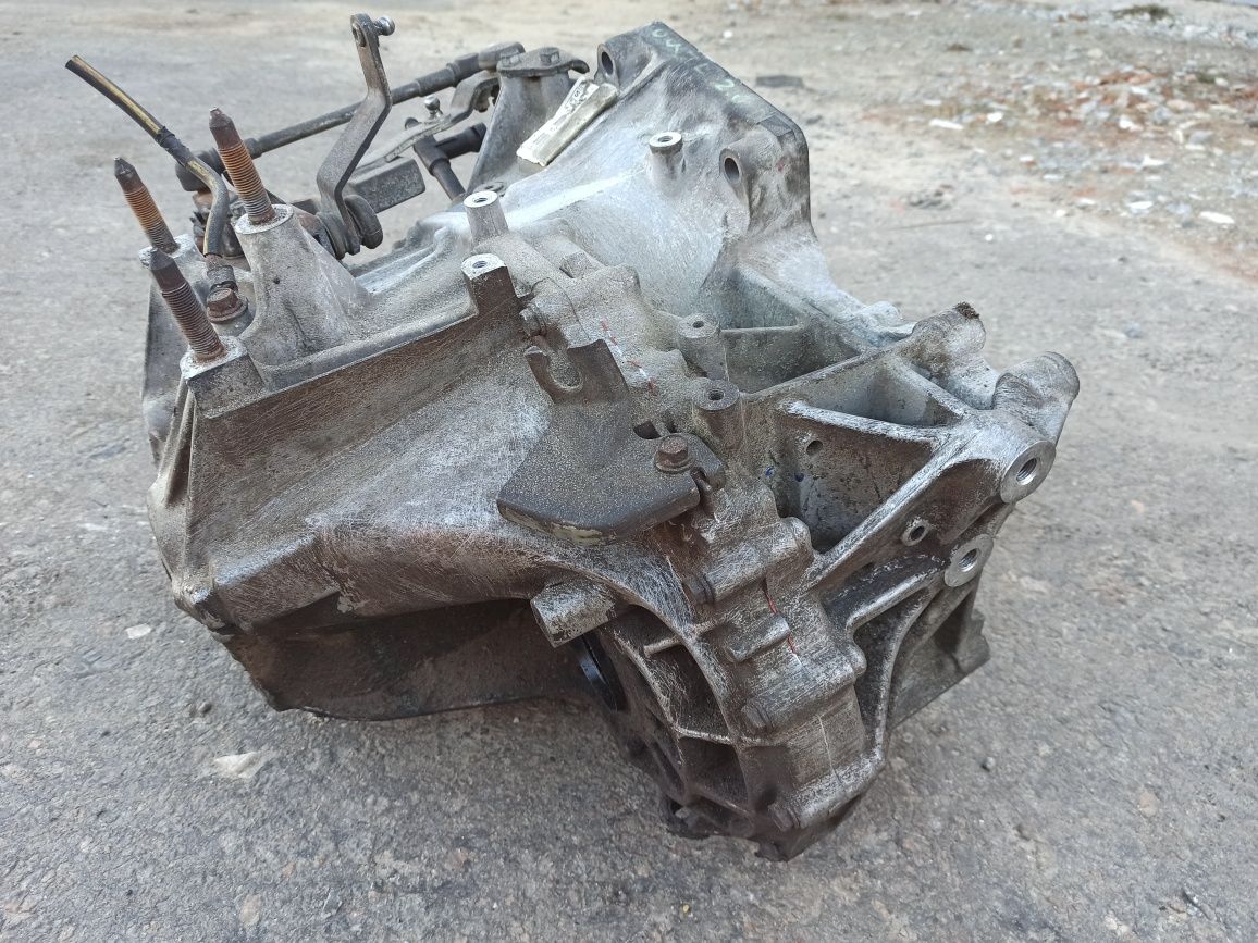 МКПП коробка передач w6mba-1-acz Mitsubishi Outlander XL 2.0d 6-ст