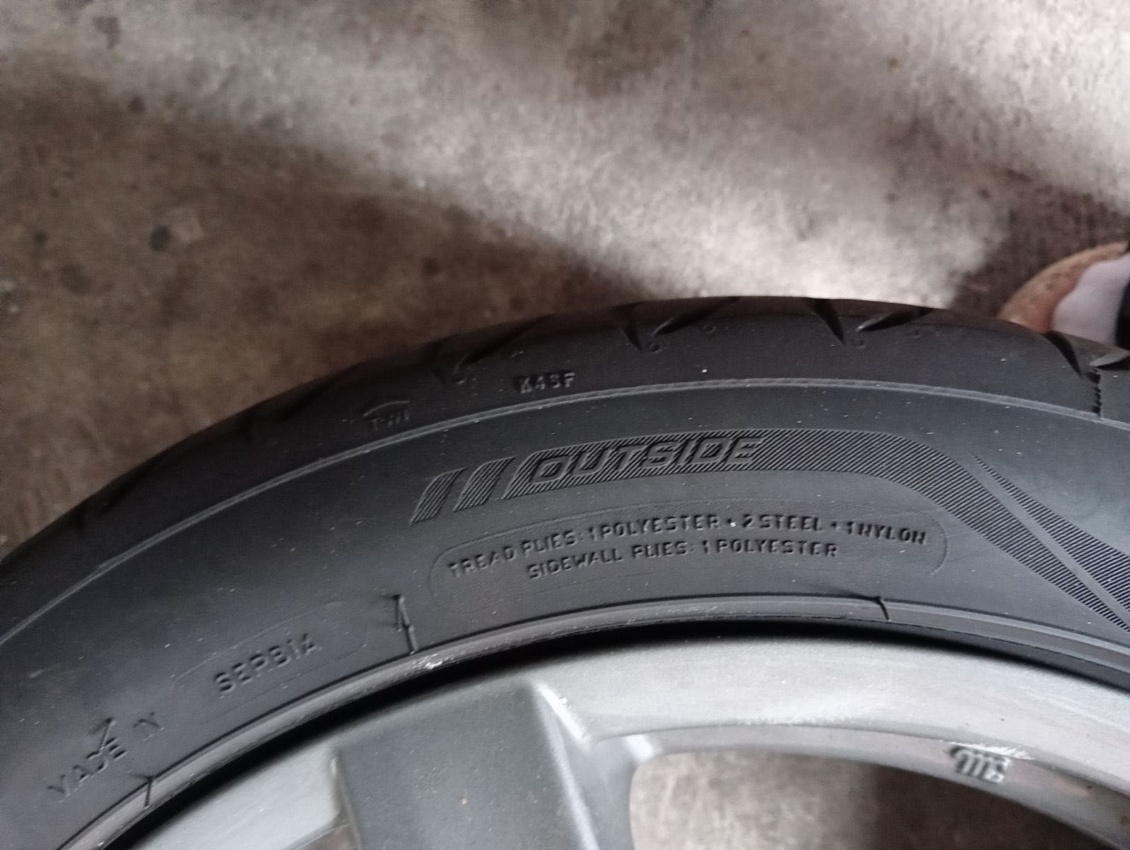 Koła alufelgi opony 255/45 R17