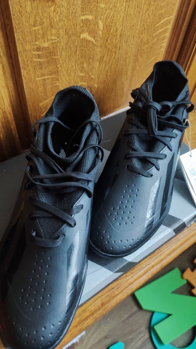 Футбольні черевики adidas X Crazyfast.3 ​​​​​​​​ чоловічі чорні