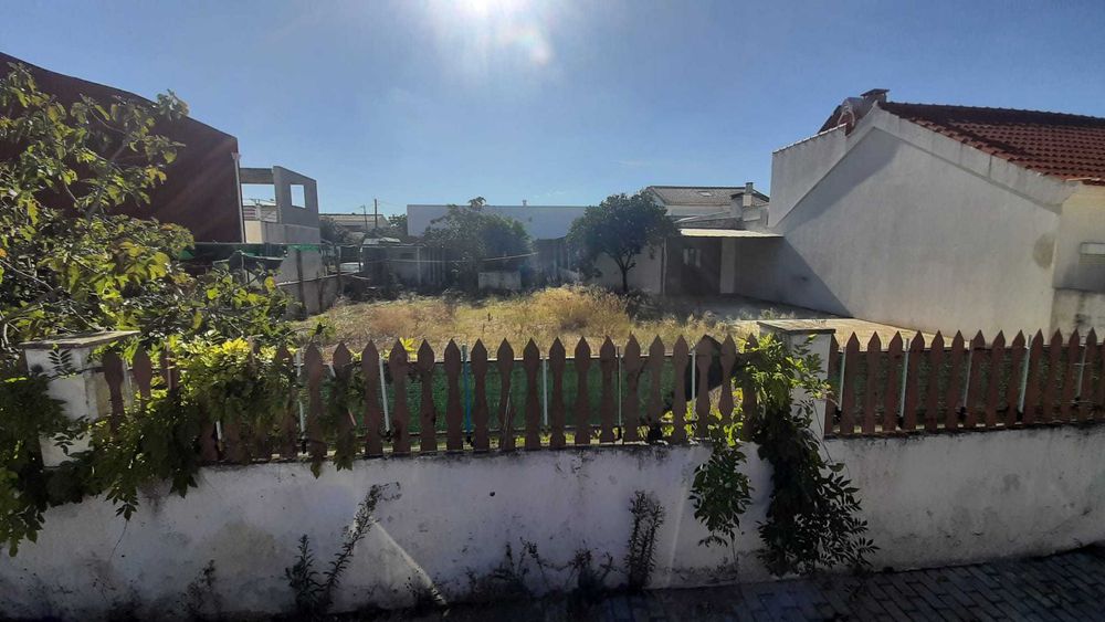 Alugo terreno 460m2 - Azeitão