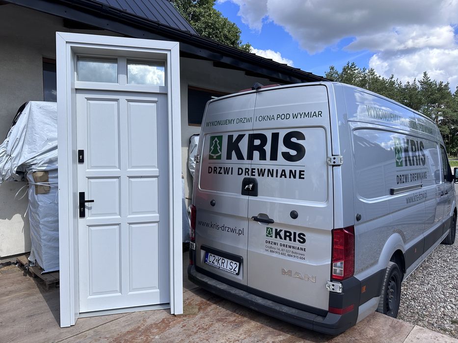 Drzwi zewnętrzne KRIS drewniane z naświetlem Na wymiar cała Polska