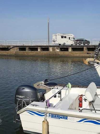 Fibramar 485 Pescador impecável
