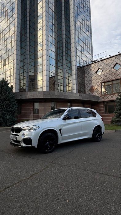 Продам bmw x5 2016