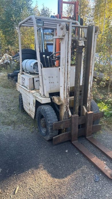 Wózek widłowy TCM FG20