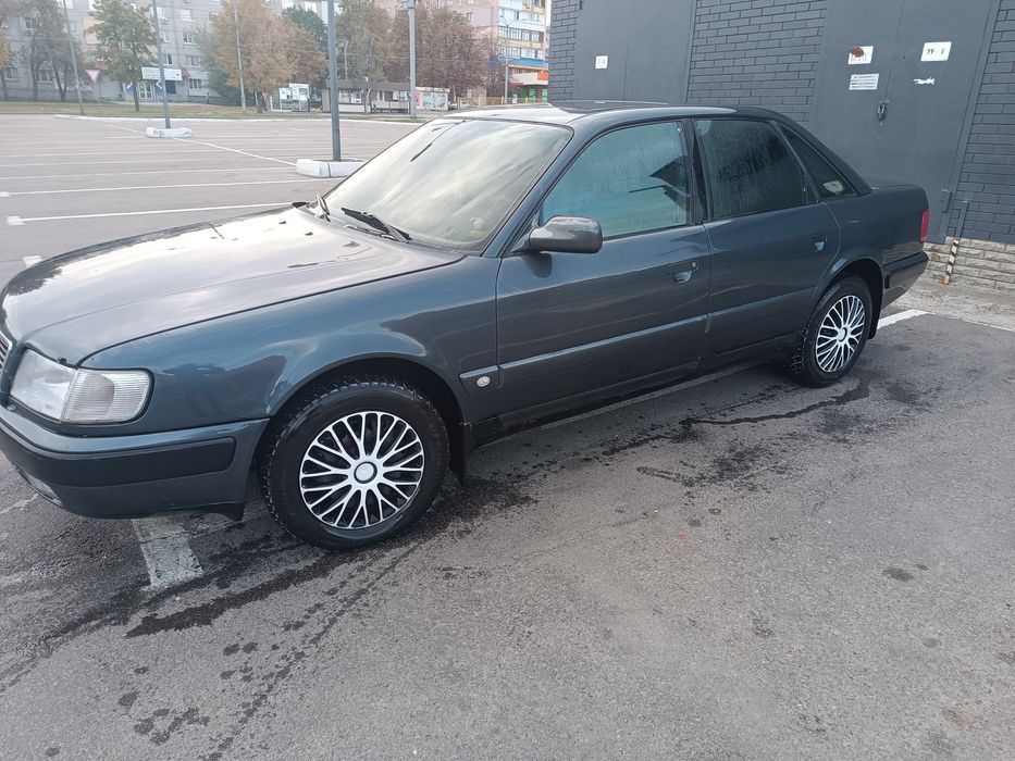 Продам Audi 100 c4