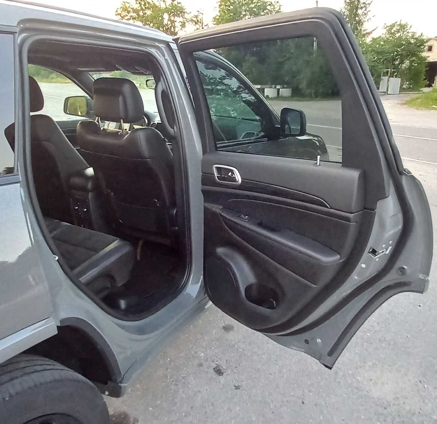 Jeep Grand Cherokee 2022р.в, 4х4, 3.6 газ/бенз