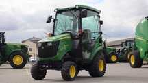 Nowy ciągnik kompaktowy John Deere 1026R