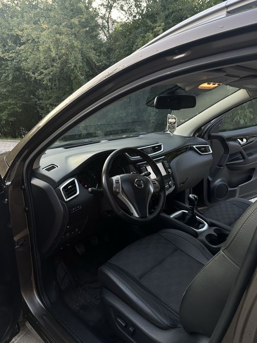 Nissan Qashqai 2015