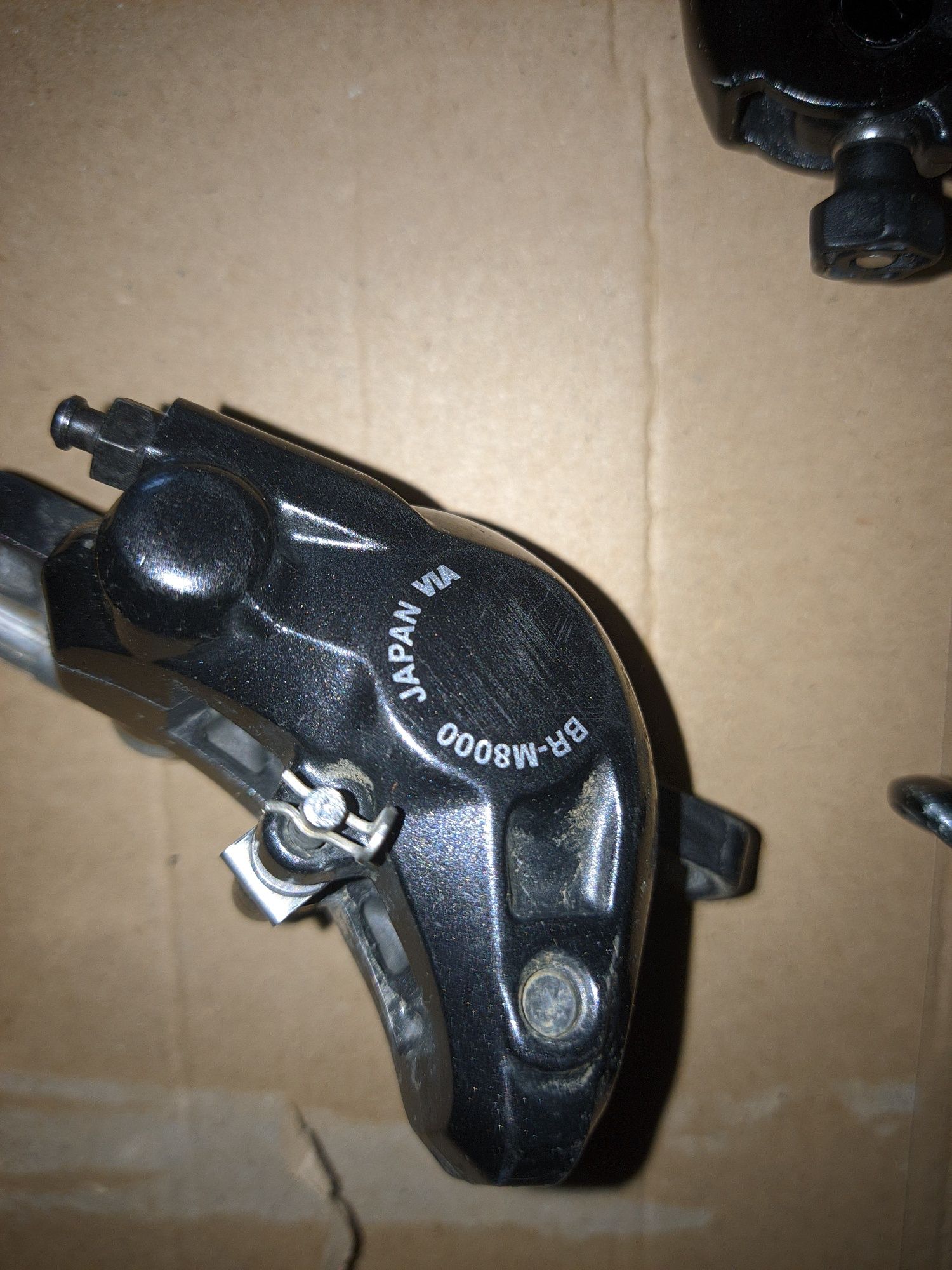 Travões hidráulicos Shimano XT BR-M8000
