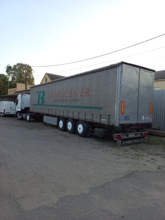 Напівпричіп шварцмюллер