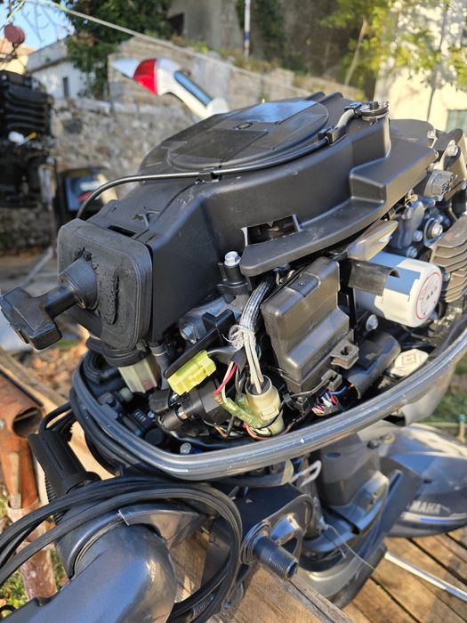 Лодочный мотор Yamaha 25