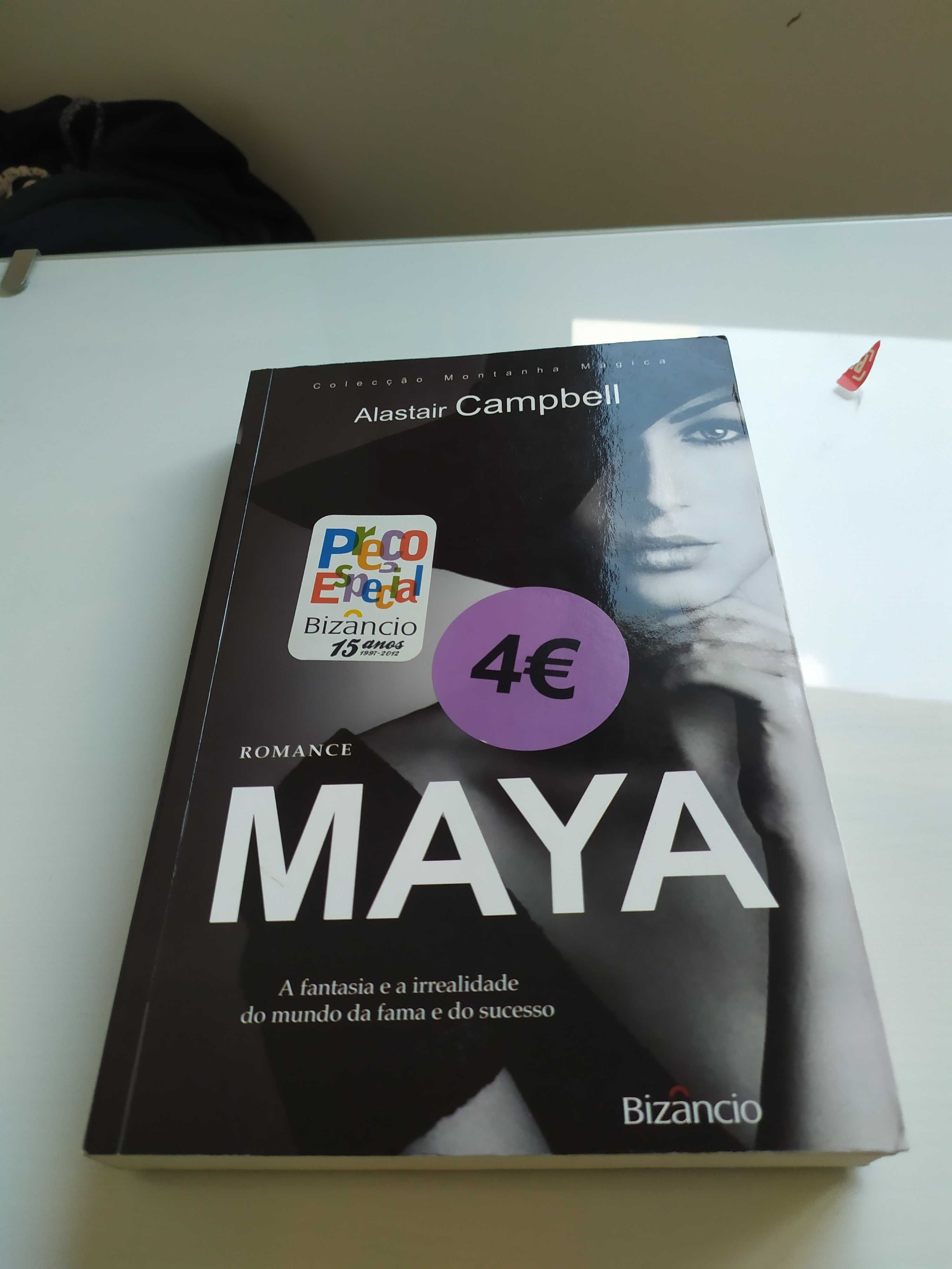 Conjunto livro "maya" e "os robôs querem o seu emprego"