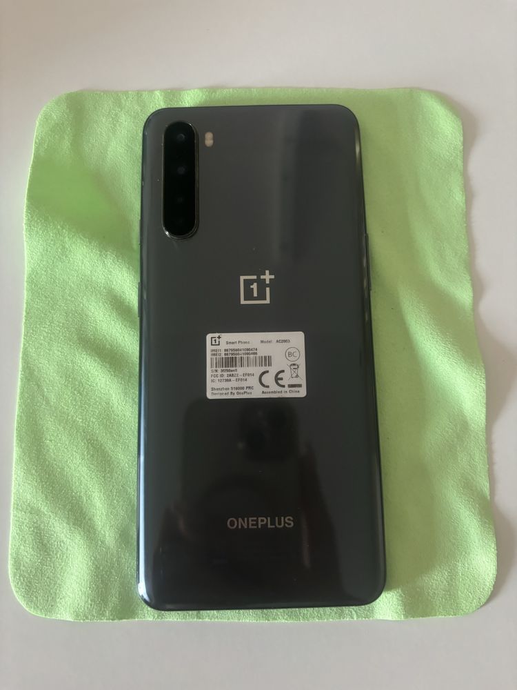 One plus Nord 2003AC 8 GB RAM + 128GB