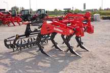 Pług dłutowy OZDOKEN BOLTAN  545 PRO 5 łap zabezpieczenie hydrauliczne