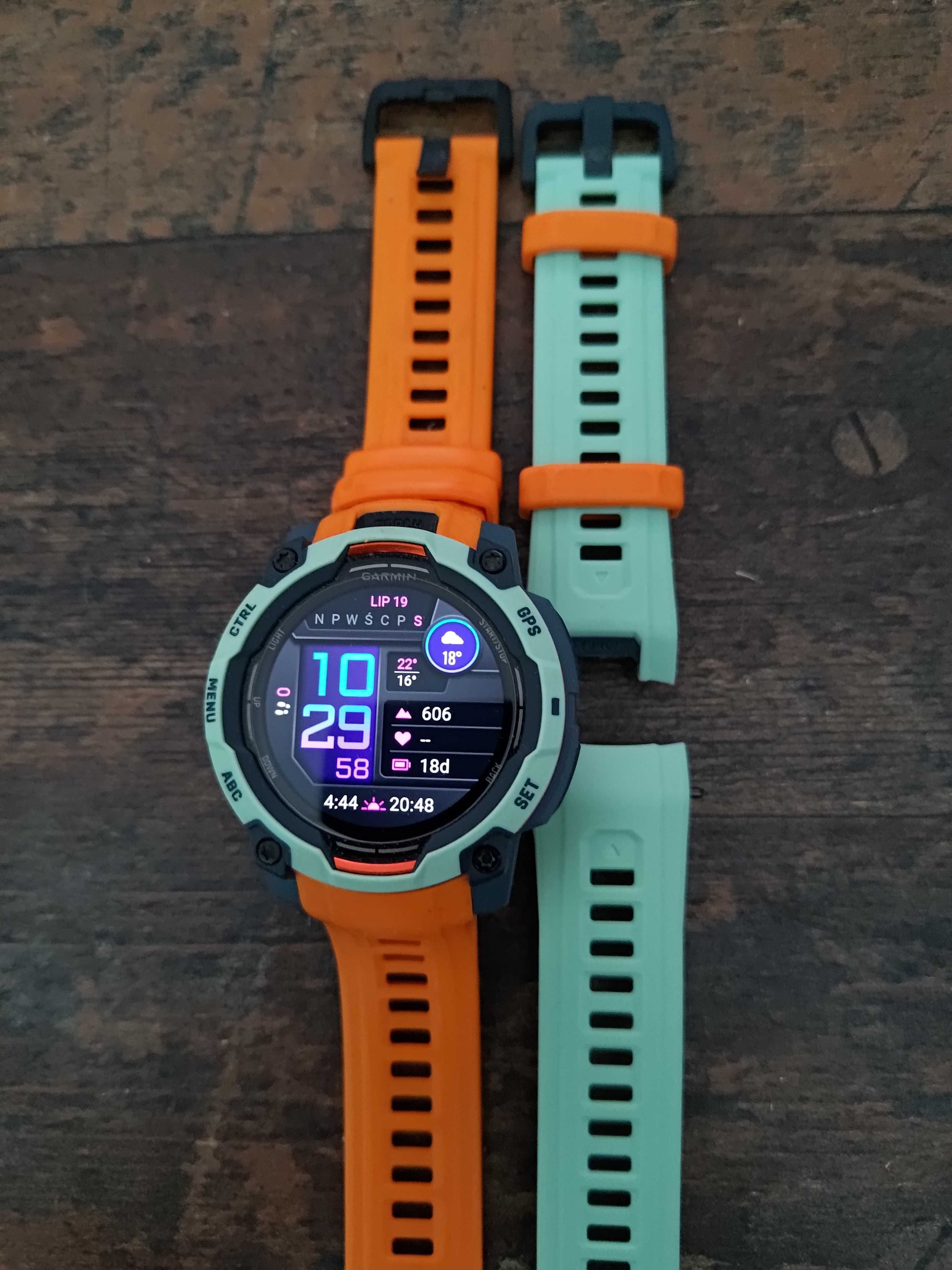 Garmin Instinct 3 45 mm Amoled Zielony