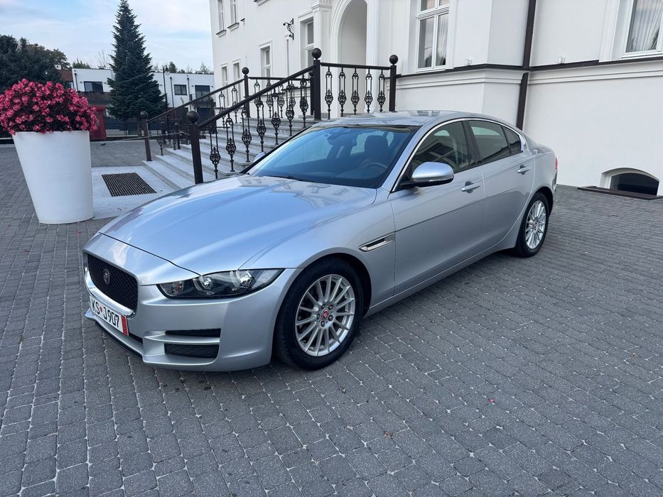 Jaguar XE Stan Perfekcyjny Skóra Navi Bezwypadkowy