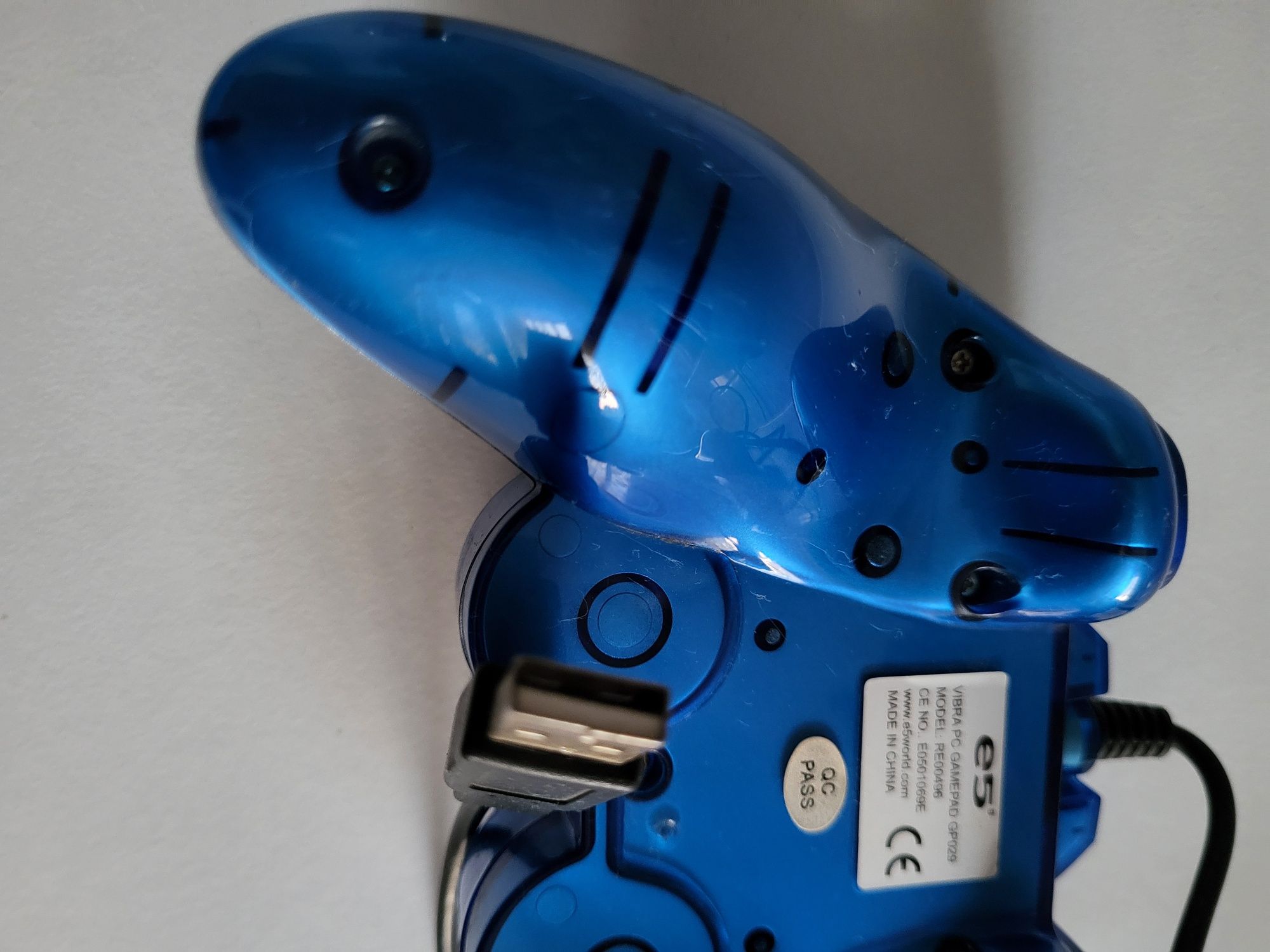 E5 VIBRA PC GAMEPAD GP029 
   •••••

 Zapam