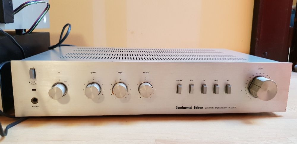 wieża vintage odtwarzacz kaset + radio+gramofon+wzmacniacz