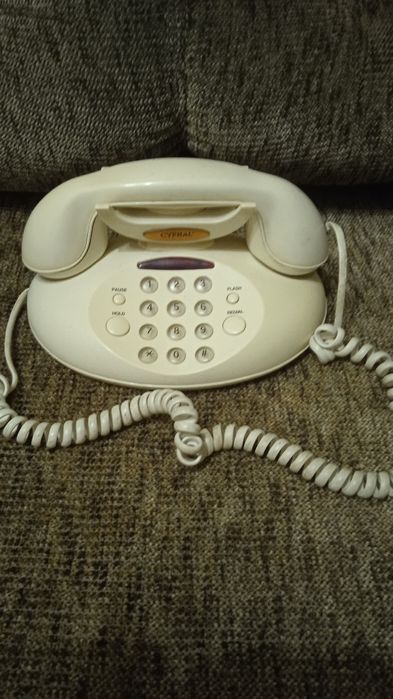 Телефон стационарный, цвет белый, Польша