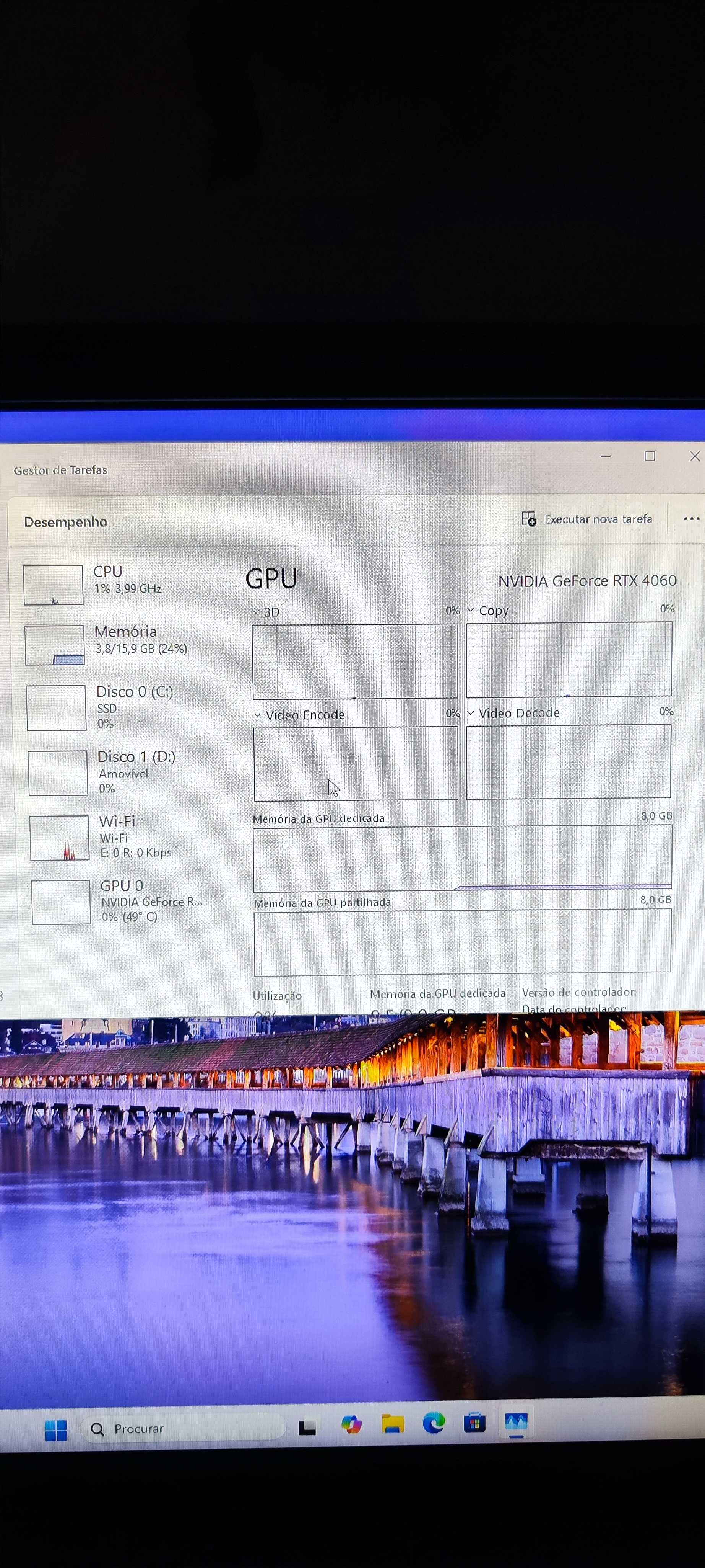 PC Gamer - Ryzen 5 5600 + RTX 4060 + 16GB RAM + SSD 1TB