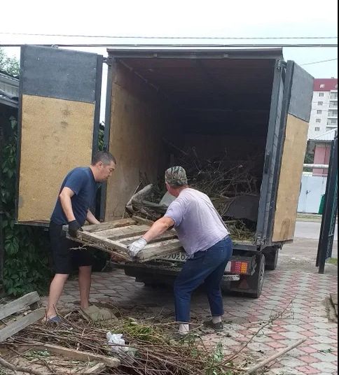 Вивіз сміття, Вывоз мусора, демонтаж, копка траншей, погрузка, бус,Зіл