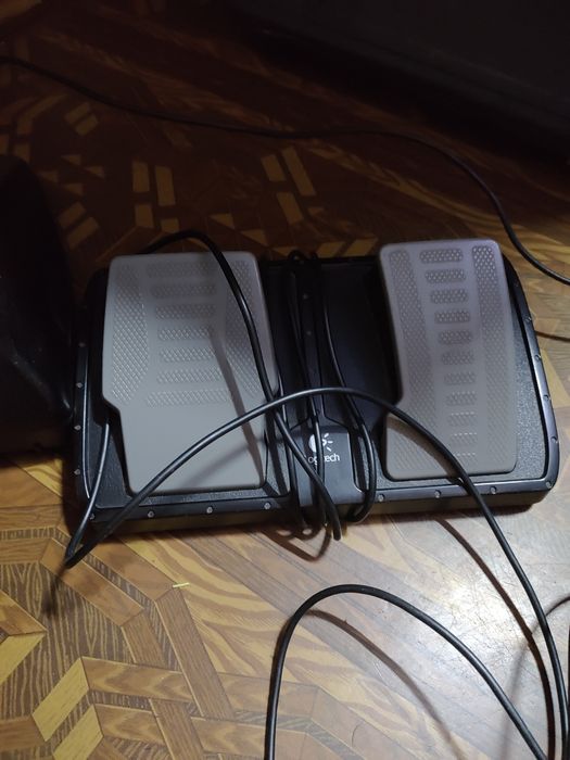 Logitech руль б/у