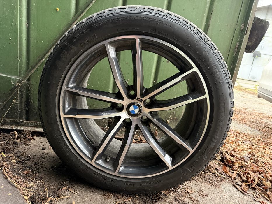 Диски з резиною BMW 5 G30 G31 245/45R18
