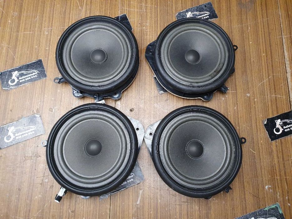 Głosnik 8E0035411 Głosniki Drzwi Audi A4 B6 B7 Sedan Kombi