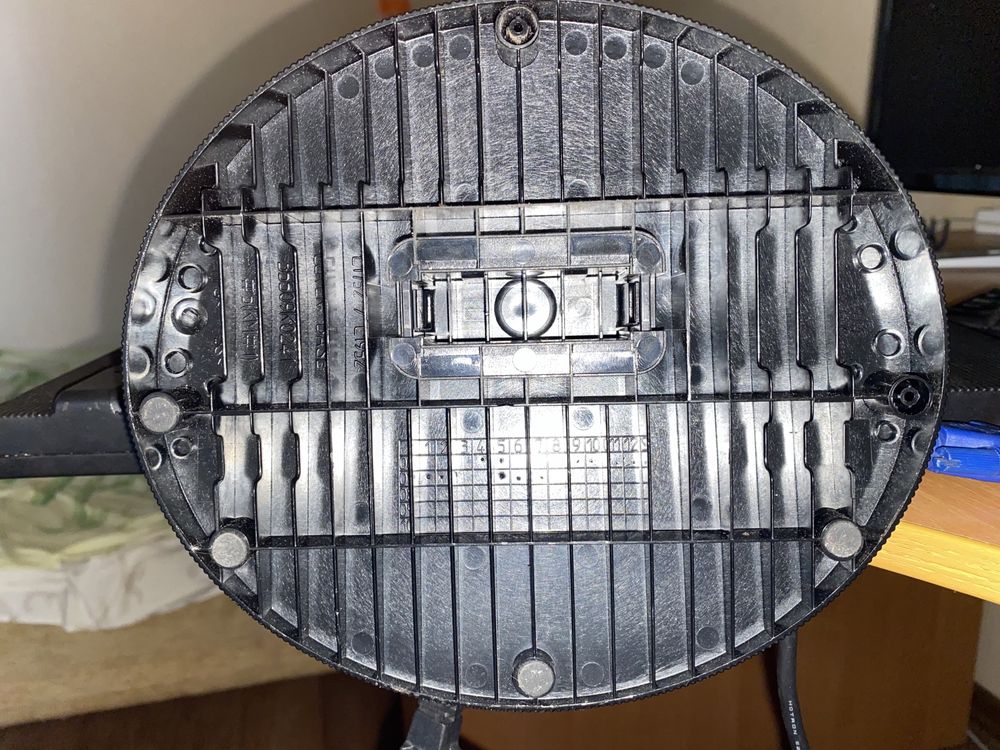 Монитор 19‘‘ lg1953s bf