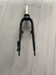 Dahon Hemingway D9 widelec przedni