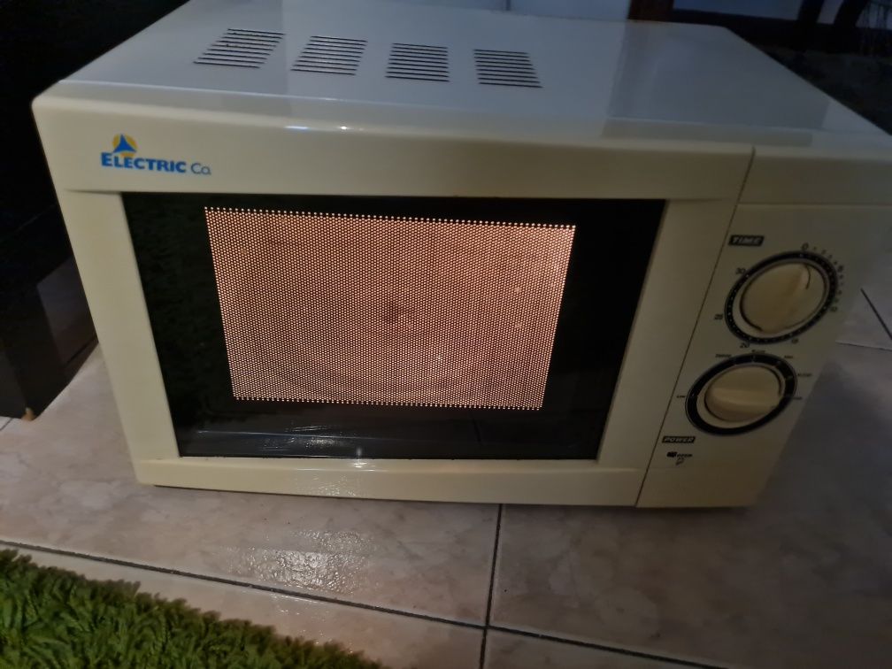 Microondas eletric go