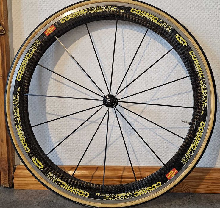 koła Mavic Cosmic Carbone, na szytkę, stan idealny