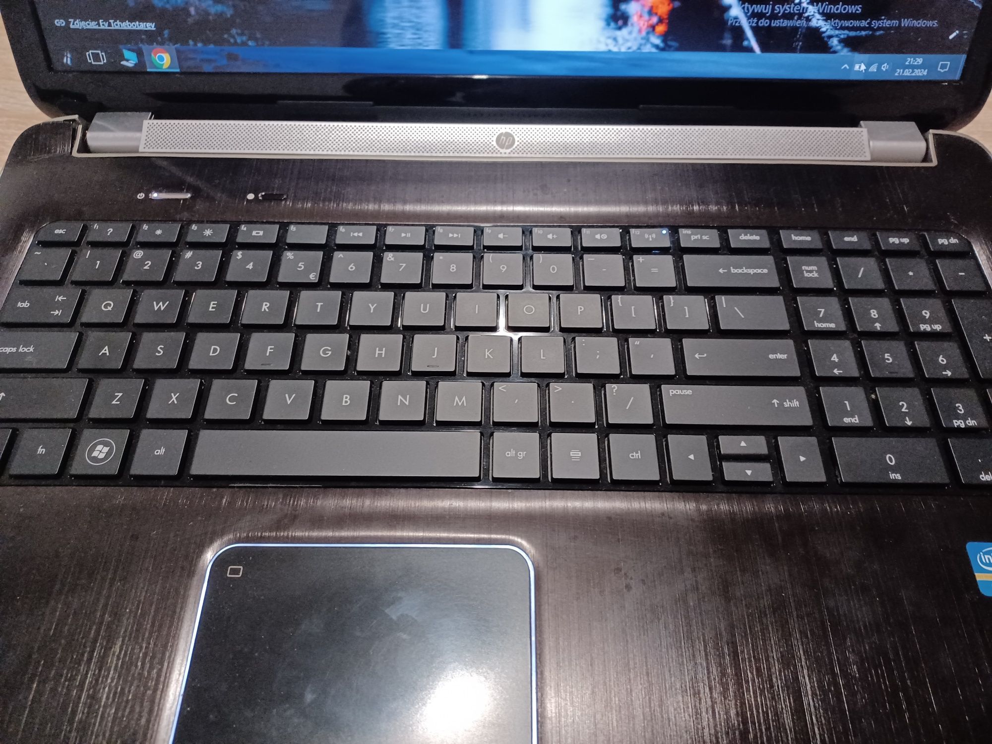 Laptop HP 17 cali nowy dysk ssd