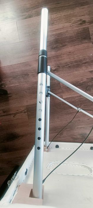 Lekki Stół do masażu aluminiowy kolor biały