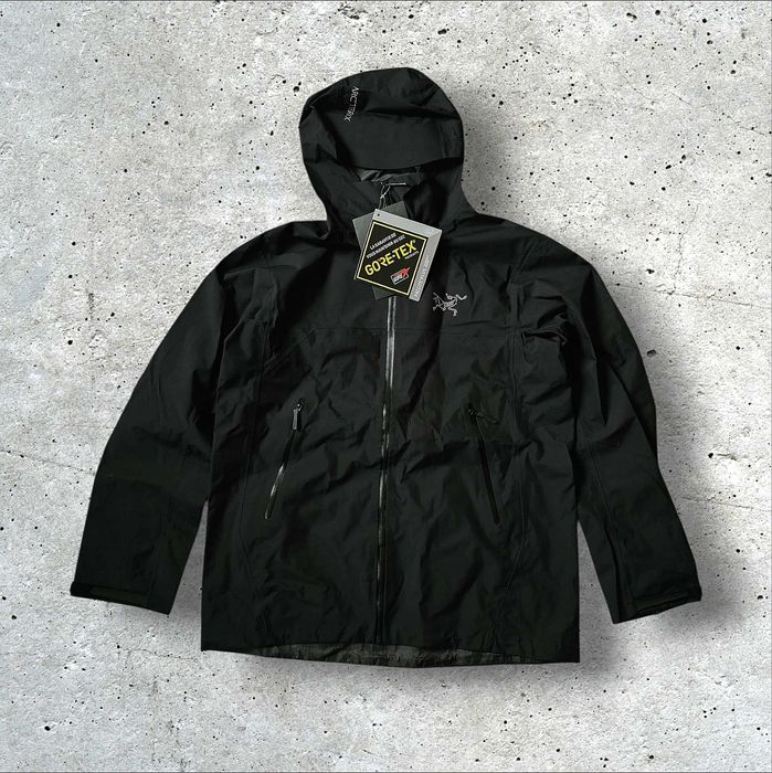 Arcteryx Beta Jacket (L)