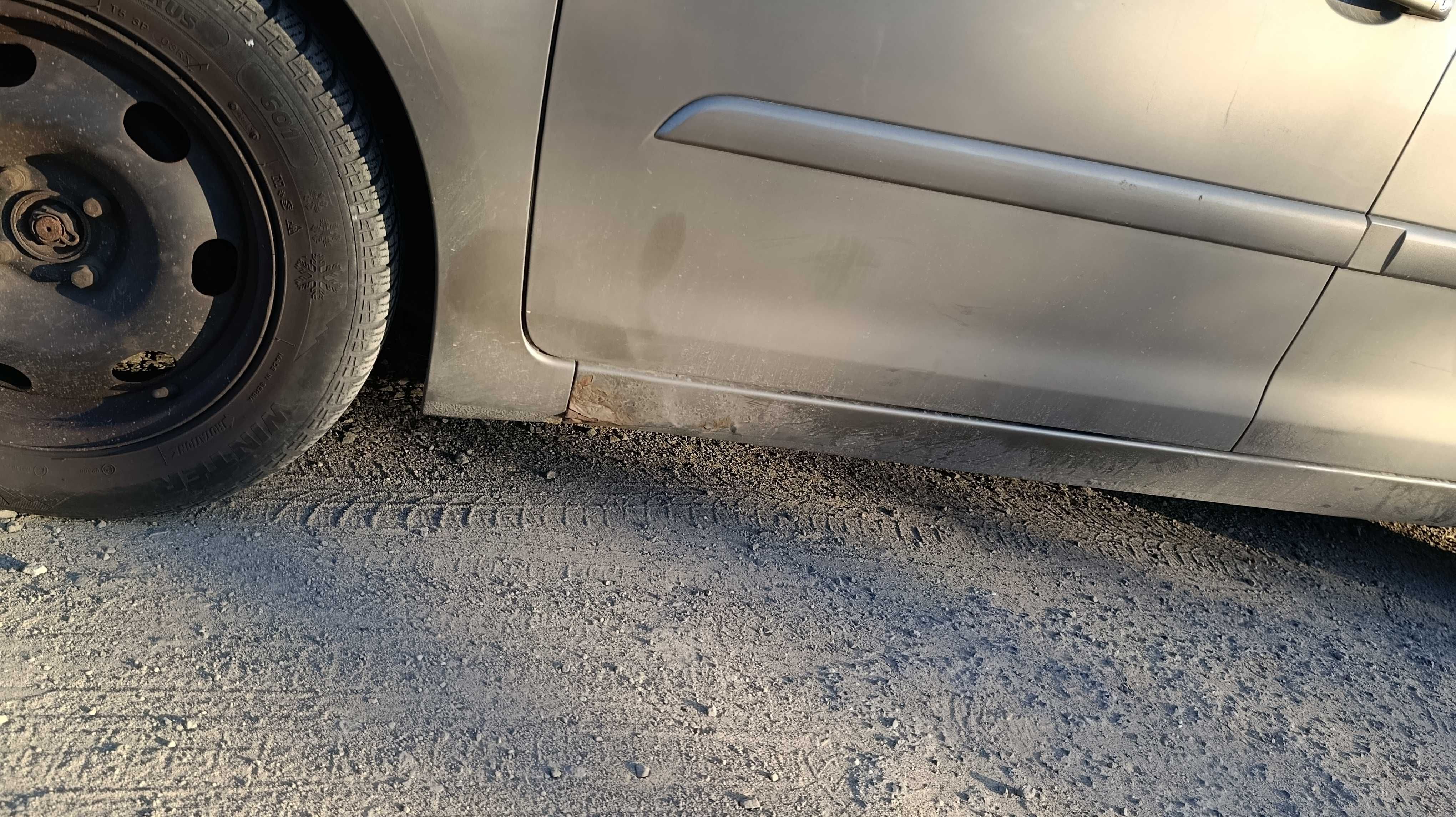 C4 Grand Picasso USZKODZONY silnik