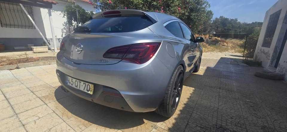 Opel Astra GTC diesel