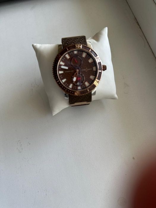 Продам часы механика ulysse nardin